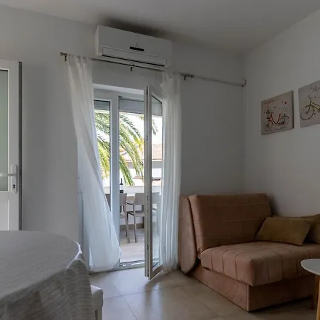 Briuni Riviera Апартаменты Пула