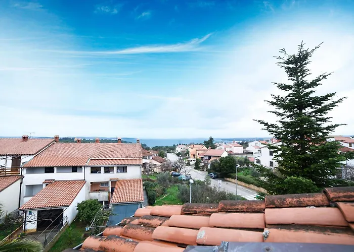 아파트 Briuni Riviera *